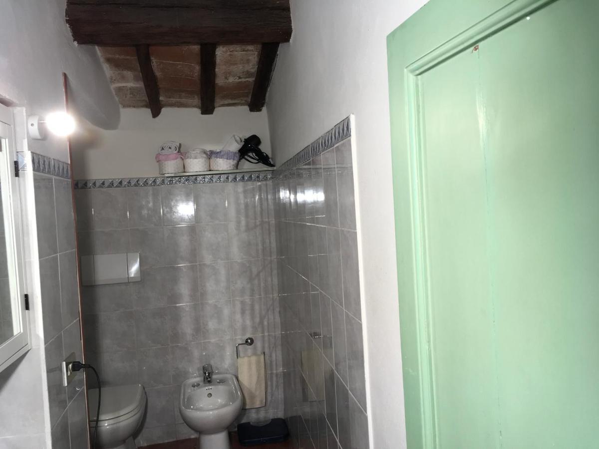 Appartamento Il Glicine Pistoia Luaran gambar